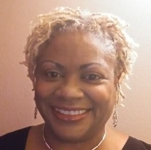 Meet your Posher, Debra